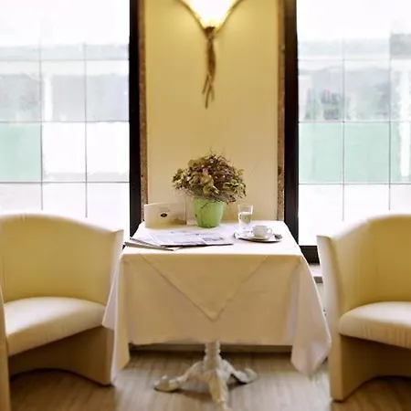 Hotel Lindner 3*